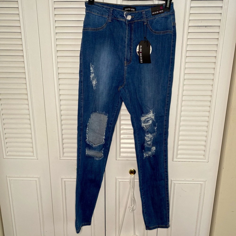 Plus Size Ripped jeans - Picture 3 of 13